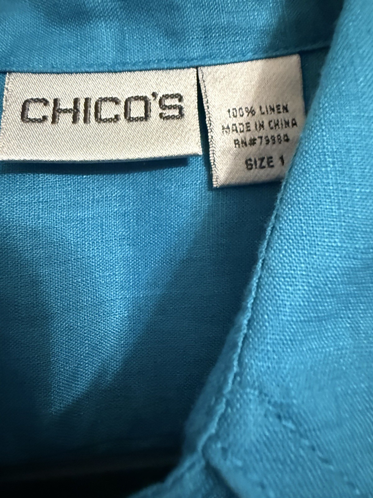 chicos top medium blue button down - image 2