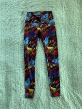 Athleta Abstract Print Vibrant Multicolor Wor...