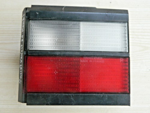 VW Passat 35i Kombi Rücklicht innen links Heckleuchte