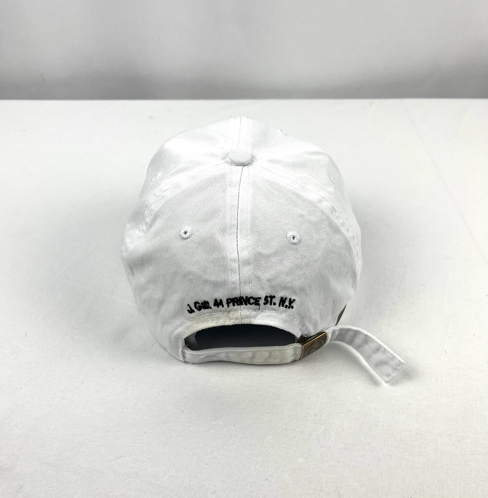 Newhattan Alien Head White Strapback Baseball Hat… - image 3