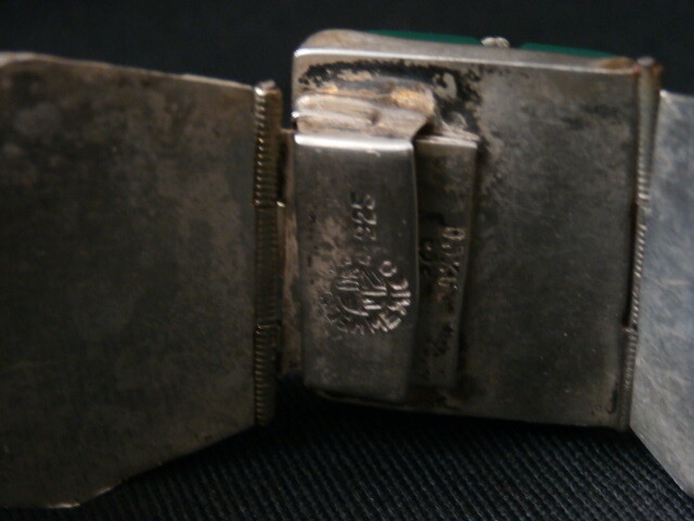 Picture 4 of 8