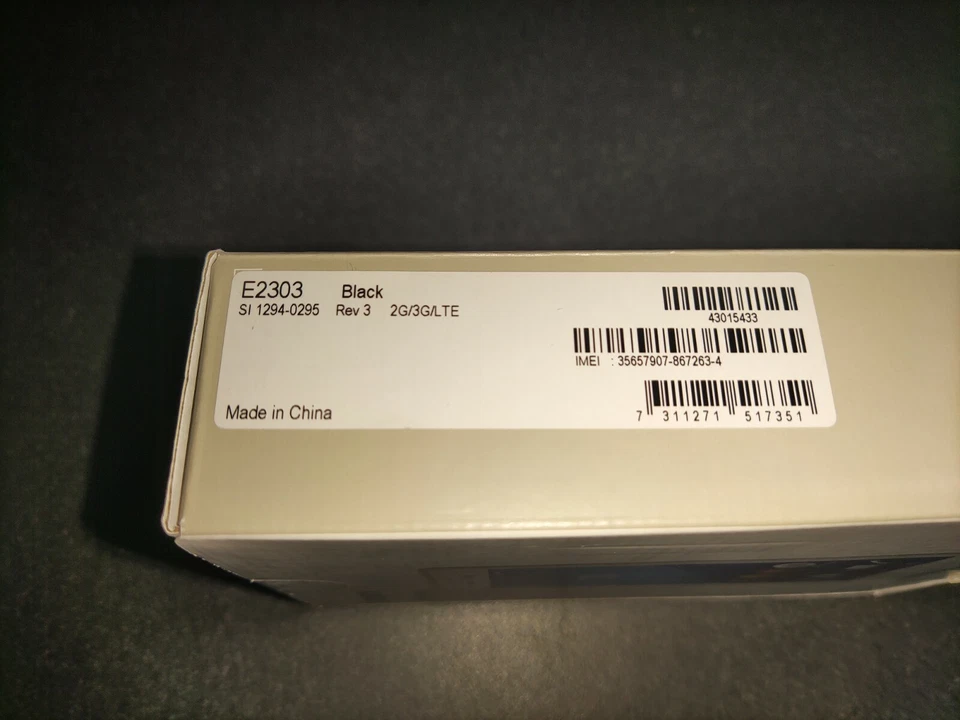 Sony Xperia M4 Aqua nero E2303 8GB espandibile a 200GB (micro SD) IP68 radio FM - Immagine 3 di 3