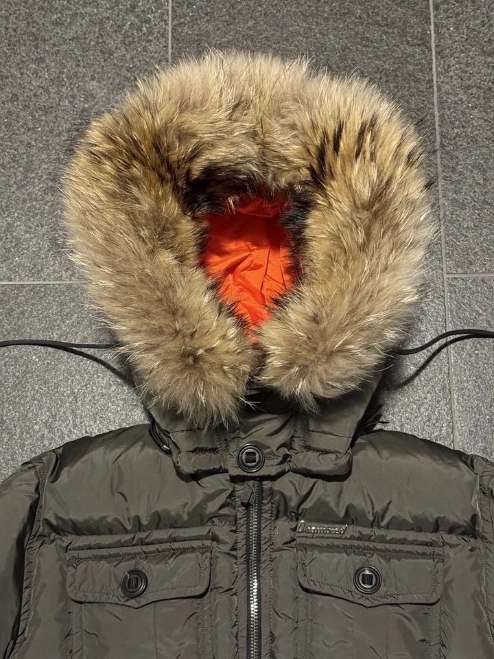 DSQUARED2 Otoño/Invierno 2012 COMMANDER 50 OLIVA CHAQUETA DE PLUMAS - Imagen 4 de 4