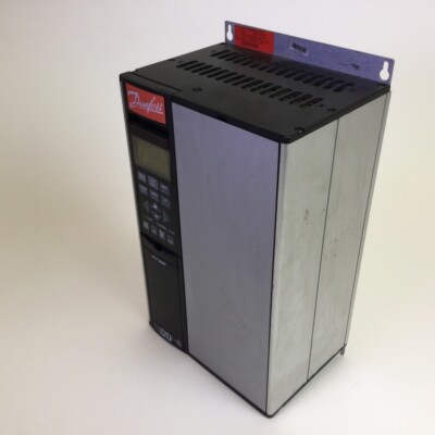 Danfoss 175Z0132 Variable Speed Drive VTL5003PT5C20SBR3DLF00A000C0 Used UMP