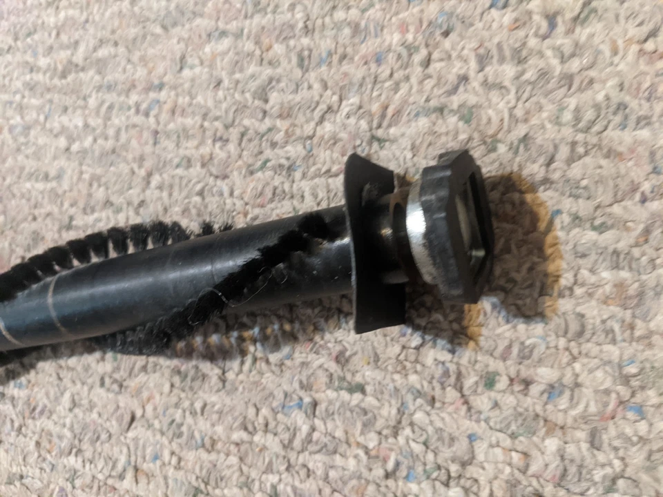 Rollo de cepillo para aspiradora Filter Queen AN-96 Foto 2 de 3