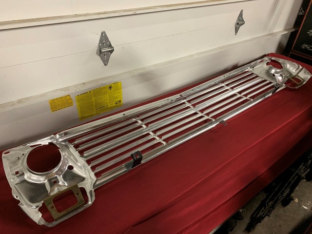 NOS 1969 Ford F100 Grille Ranger Pickup Truck Grill C9tz-8200-a for