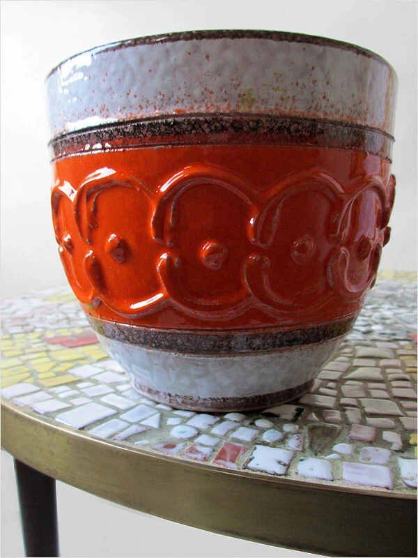 Jardinera de flores de diseño de cerámica naranja moderna de mediados de siglo de 1950 Foto 3 de 4