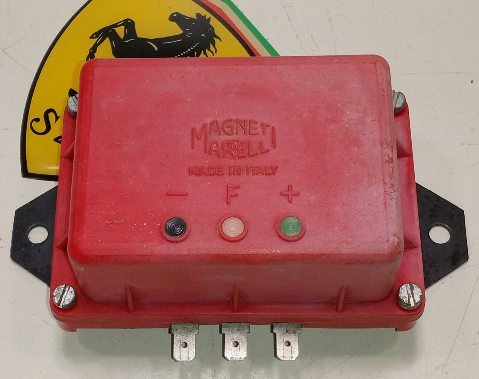 Ferrari 365 GTB/4 Daytona Alternator Electrical Voltage Regulator_100479_330_275