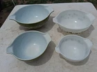 PYREX NESTING BOWLS Spring Blossom Crazy Daisies Set 4 Green White Vintage USA