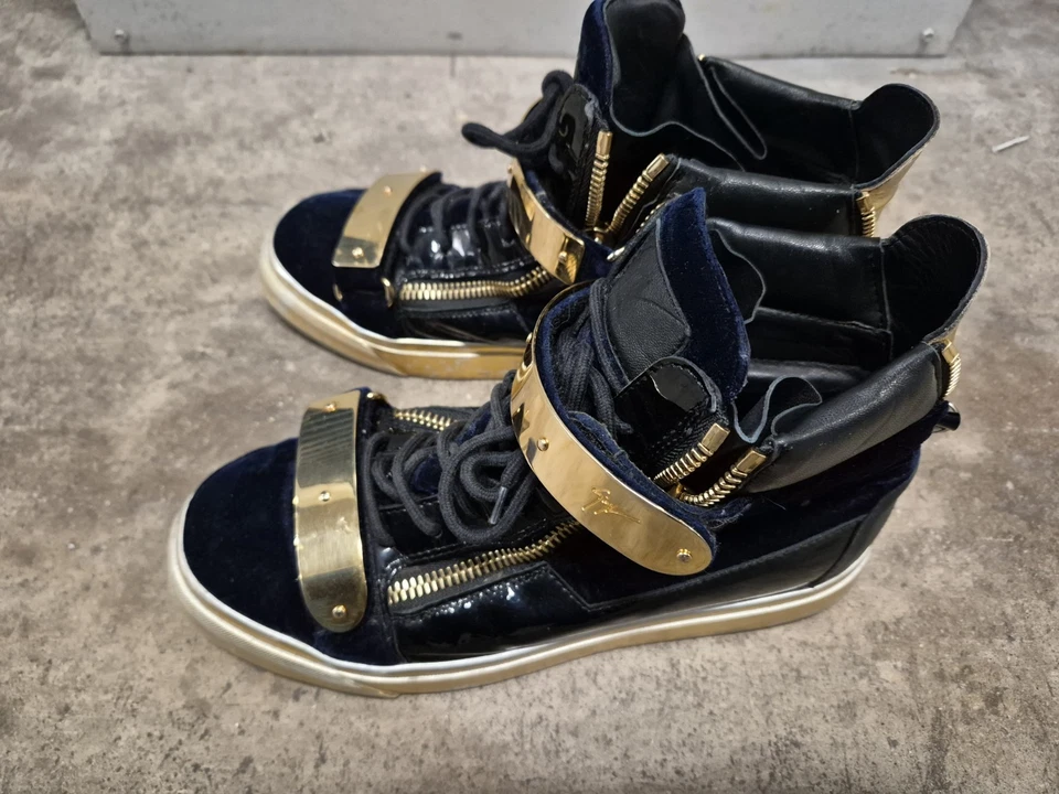 Size 8 - Giuseppe Zanotti Blue/Gold Velvet and Leather Coby High Top Sneakers - Image 2 of 3