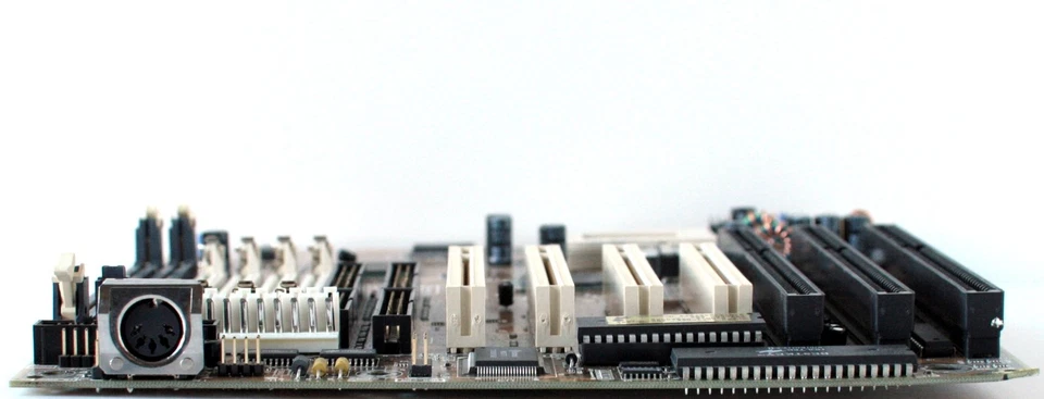 Motherboard, tekram p5t30-b4 rev 1.4, at, 3x isa, 4x pci, rev 1.4 - Image 3 of 3