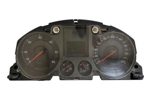 VW PASSAT B7 ALLTRACK 365 Kombiinstrument 2.00 Diesel 2009 32813788