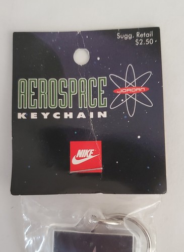 Nike *Pre Space Jam* 1993 Bugs Bunny / Air Jordan "What's Up Jock?" Keychain - Picture 1 of 6