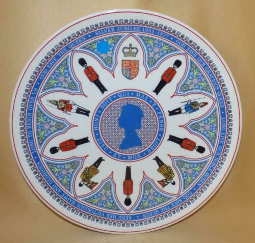 Wedgwood Millenium Calendar Plate 2001, the Sciences. | eBay UK