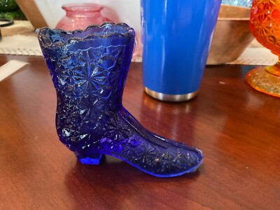 Vintage Fenton Cobalt Blue Daisy & Button Design Art Glass Boot 4.5 