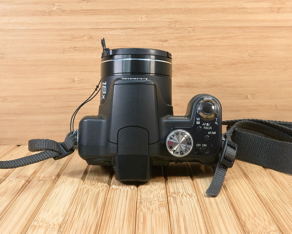 動作品 Panasonic DMC-FZ28 1010万画素 光学18倍フード付 Amazon | パナソニック デジタルカメラ LUMIX (ルミックス) FZ28