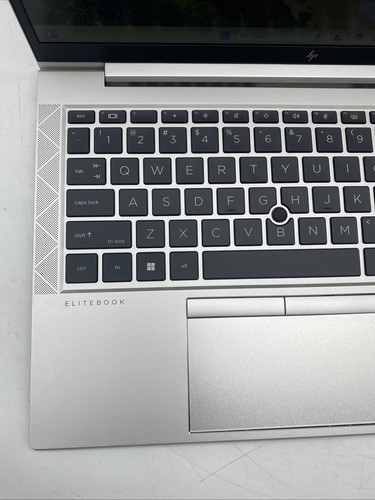 Laptop HP EliteBook 840 G8 Intel Core i7-1165G7 2,8GHz 16 GB RAM 512GB SSD W11P - Zdjęcie 4 z 9