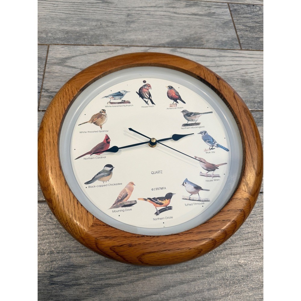 Quartz Singing Bird Wall Clock Oak Wood Sound 1997 MFA 13" Nature ViDeo Vintage