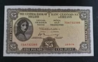 THE CENTRAL BANK OF  IRELAND 1974  £5 LADY LAVERY (73A) BANKNOTE