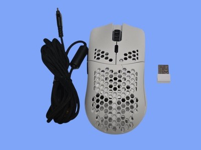   Glorious Model O Wireless Gaming Maus   19.000 DPI, RGB, Weiß mit USB-Dongle