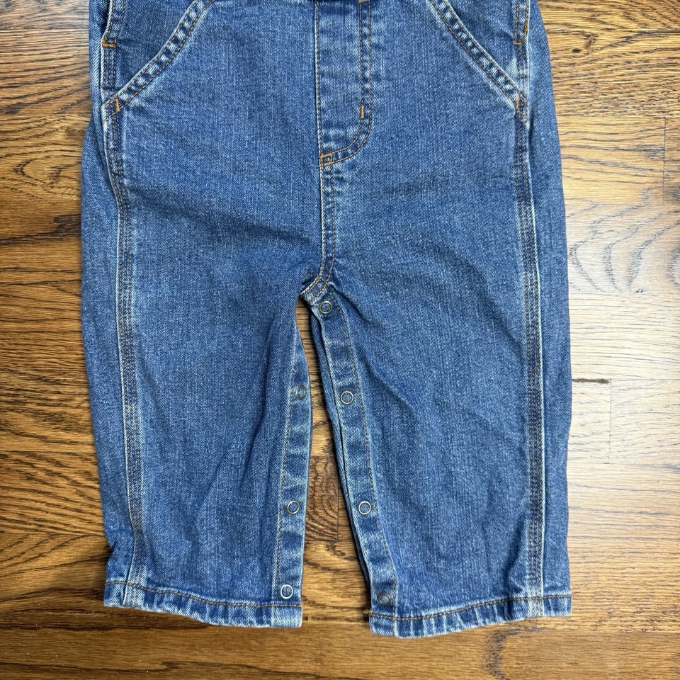 Mono de una pieza de mezclilla azul lavado Carhartt para bebé niño talla 12 meses Foto 4 de 4