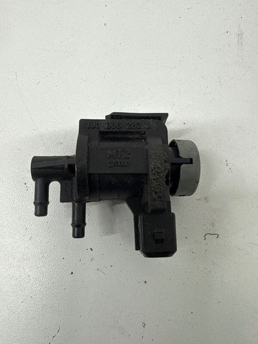 Audi A4 S4 B6 8E 8H 2003 Diesel 120kW Turbolader Druckwandler Magnetventil