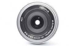 [Junk]  Olympus M.Zuiko Digital ED 14-42mm f/3.5-5.6 EZ Lens Silver #81