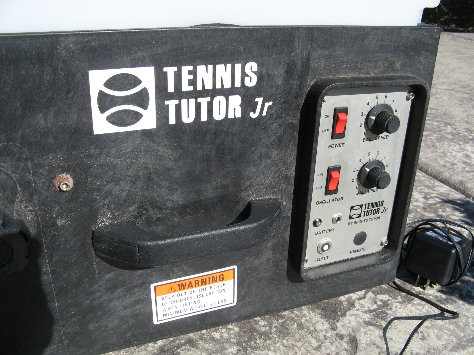 Tennis Tutor Jr Tennis Ball Throwing Machine Needs New Battery eBay