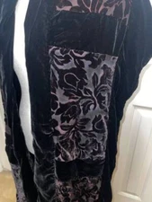 Vintage Black Velvet Floral Rectangular Shaw or Scarf-EUC