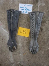 MILLS, JENNINGS, PACE, WATLING 2  ORIGINAL PATTERN LEGS FOR A SLOT STAND  L-7