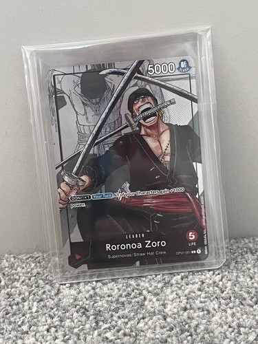 One Piece TCG Roronoa Zoro Alt Art Leader 25th Anniversary Set OP01-001