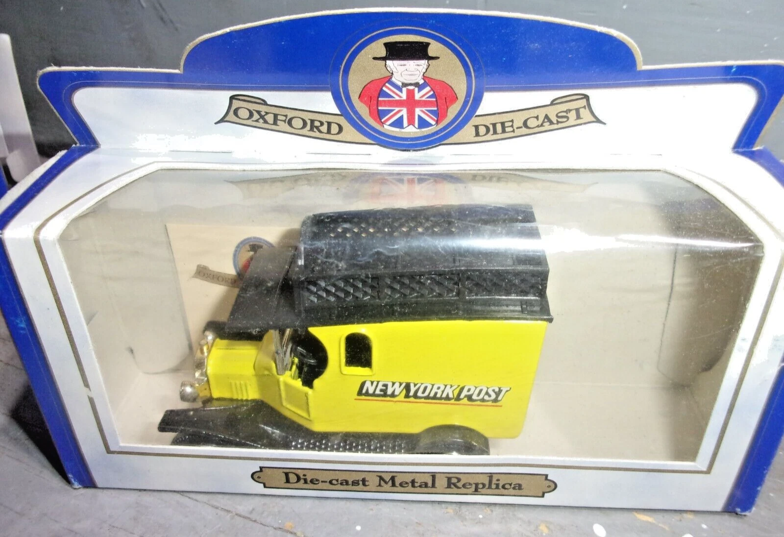 VANS Oxford Diecast Metal Replica New York Post Van Nuovo con scatola