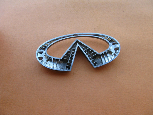 Infiniti FX35 FX37 FX50 QX70 2009-2017 tapa trasera cromo emblema logotipo insignia A43921 - Imagen 5 de 5