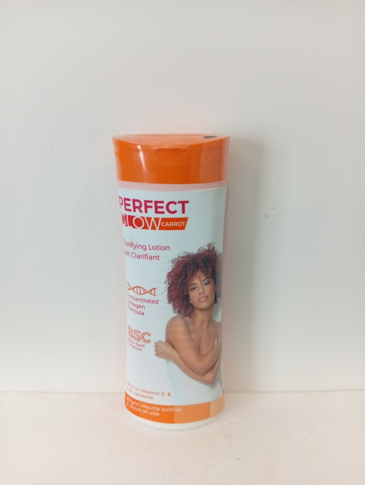 Lait éclaircissant Perfect Glow fraîcheur de la peau après la douche