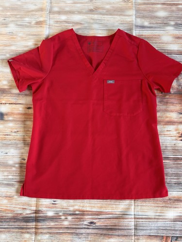 Figs Scrubs Pop Red Catarina One Pocket Top Size Medium
