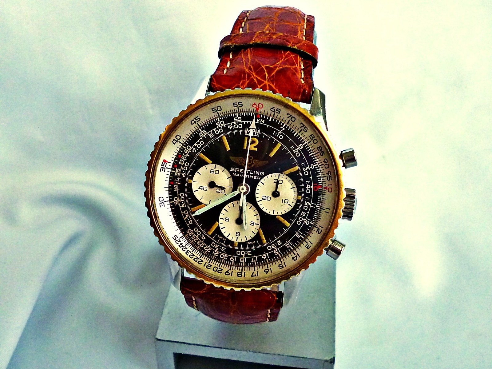 BREITLING NAVITIMER chronograph ref.81600-cal. Le… - image 2