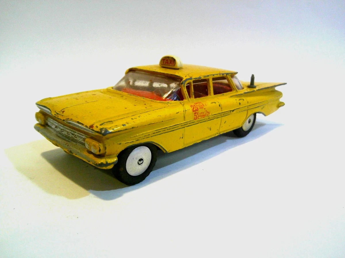 Corgi Toys Желтый Винтажный производитель Литые автомобили