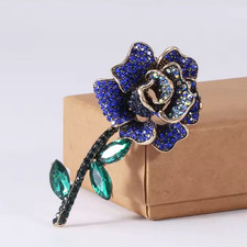 Luxury Sparkling Rhinestone Blue Rose Brooch Gold Crystal Flower Pin Jewelry Gif