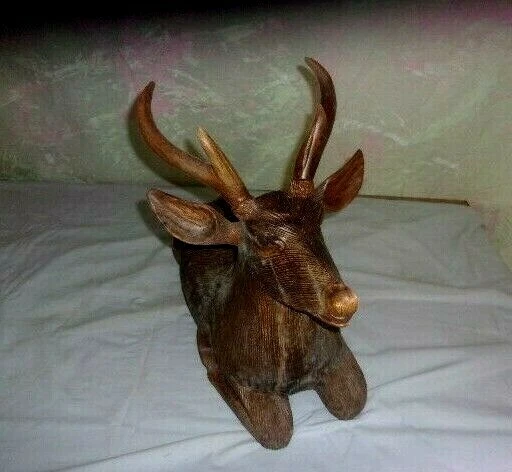6 POINT BUCK DEER HAND CARVED TEAKWOOD By C. Smith 16" T X 20" L X 10" W - Image 3 of 4