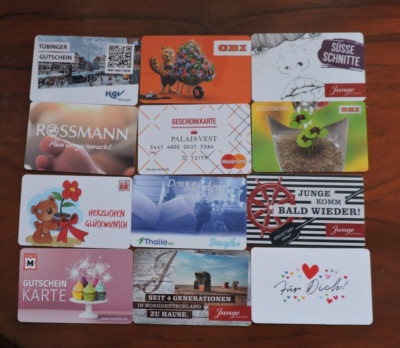 12 VERSCHIEDENE DEUTSCH/DEUTSCHLAND GESCHENKKARTEN. KEIN WERT SAMMLERSTÜCK LOT 40