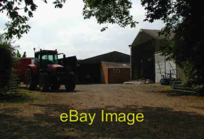 Photo 6x4 Fairfield Farm, Flinton Entrance to the farmyard just south of  c2007