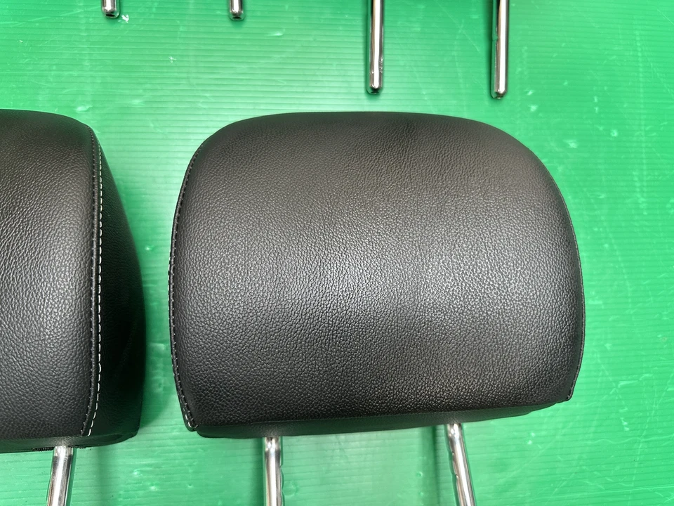 KIA XCEED REPOSACABEZAS CUERO JUEGO COMPLETO DE 2 DELANTEROS 3 TRASEROS NEGROS 2019-2025 - Imagen 3 de 4