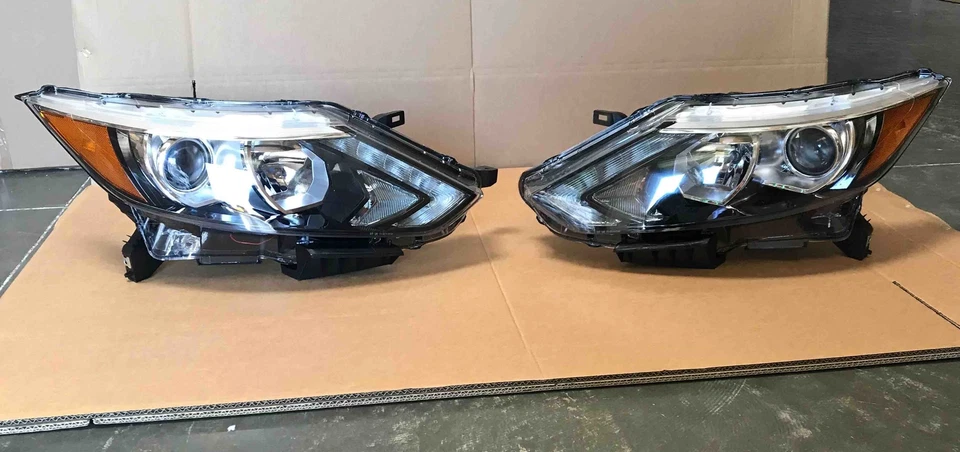 Par de faros 260106MA0A 260606MA0A para Nissan Rogue Sport Qashqai 2017 2019 Foto 2 de 4