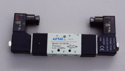 CNCTEC 5/2 Wege Pneumatikventil 24V - 1/8 Zoll Aluminium Ventil Für Industrieanwendungen