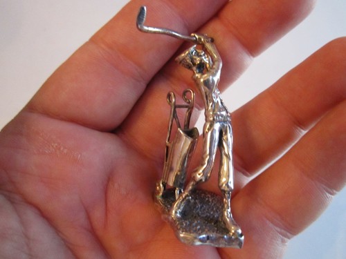 DOUGLAS PELL STERLING SILVER GOLF FIGURE IN THE BOX 30 GRAMS - 2 1/4"  -  BB-2