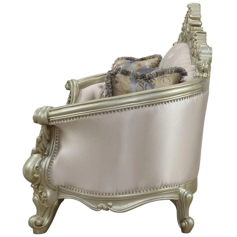 Sofá ACME Gorsedd con 5 almohadas en tela crema y marfil dorado Foto 3 de 4