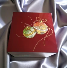 Jubako Bento Box Japanese Aizu Red Lacquer 3-tier 7" Box Gold Decoration ~ NIB