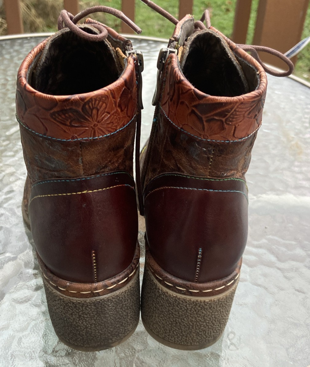 L'Artiste by Spring Step Embossed Leather Lace-Up Boots Fallinluv Brown 36 Sz 6