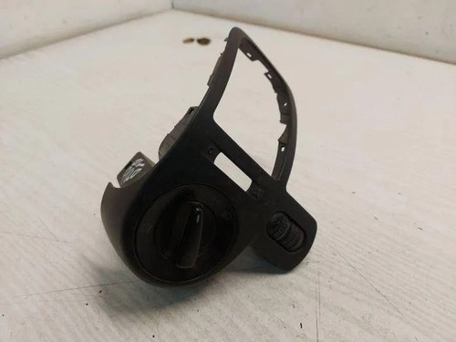 VW POLO 6N2 Scheinwerferschalter 1C0941531 1.90 Diesel 47kw 2001 24420244