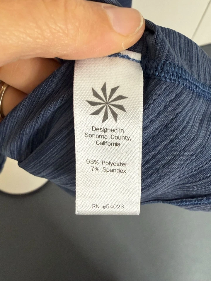 Athleta Soft Knit Long Sleeve Activewear Tunic Top 2X High Low Hem Blue - Image 4 of 4